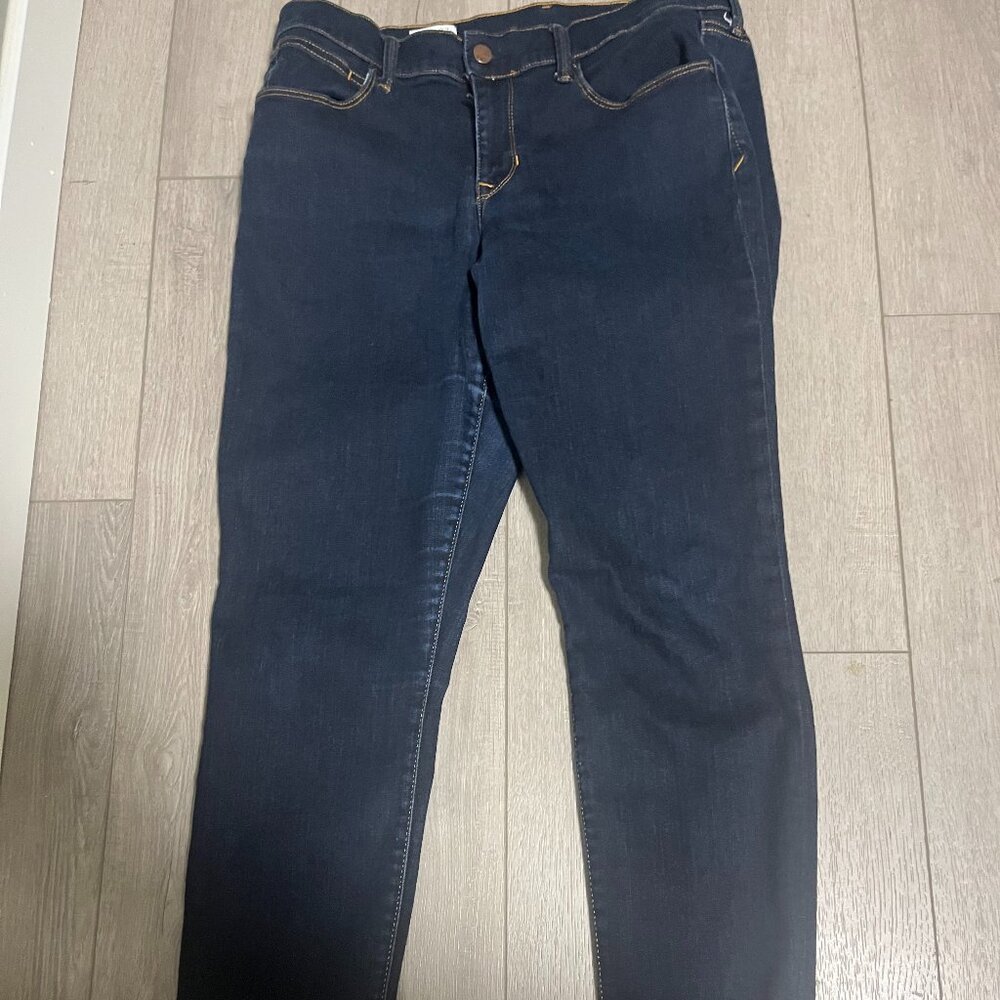 Share Gap 1969 Legging Denim Jeans Women's Size 32R Blue Dark Wash EUC